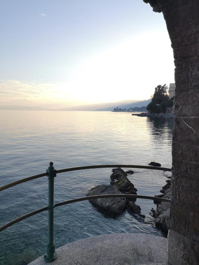Deluxe Sea View Apartment Mate Balote Rijeka Exterior photo